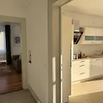 Historie Trifft Moderne Apartamento Weikersheim