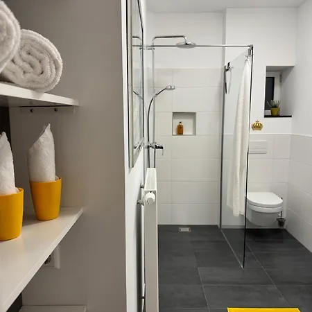 Historie Trifft Moderne Apartmán