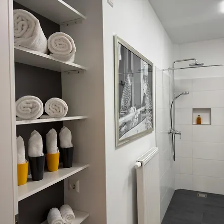 Apartamento Historie Trifft Moderne