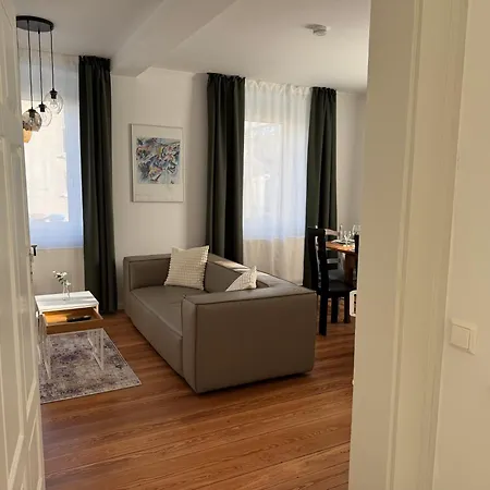 Historie Trifft Moderne * Weikersheim