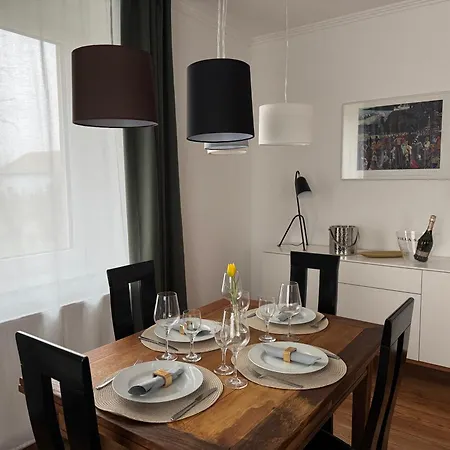 Historie Trifft Moderne Weikersheim