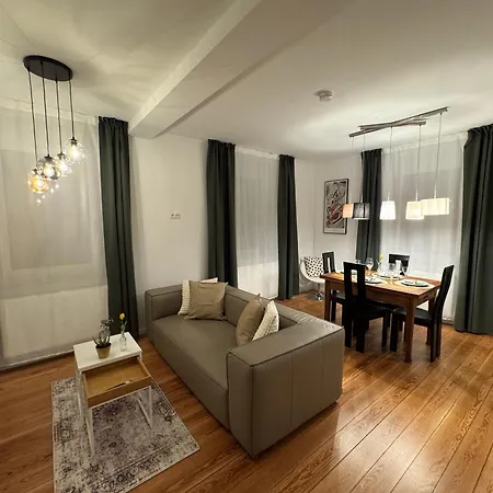 Historie Trifft Moderne Apartment