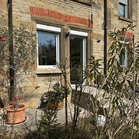 Historie Trifft Moderne 公寓 *