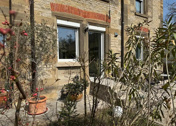 Historie Trifft Moderne 公寓 *